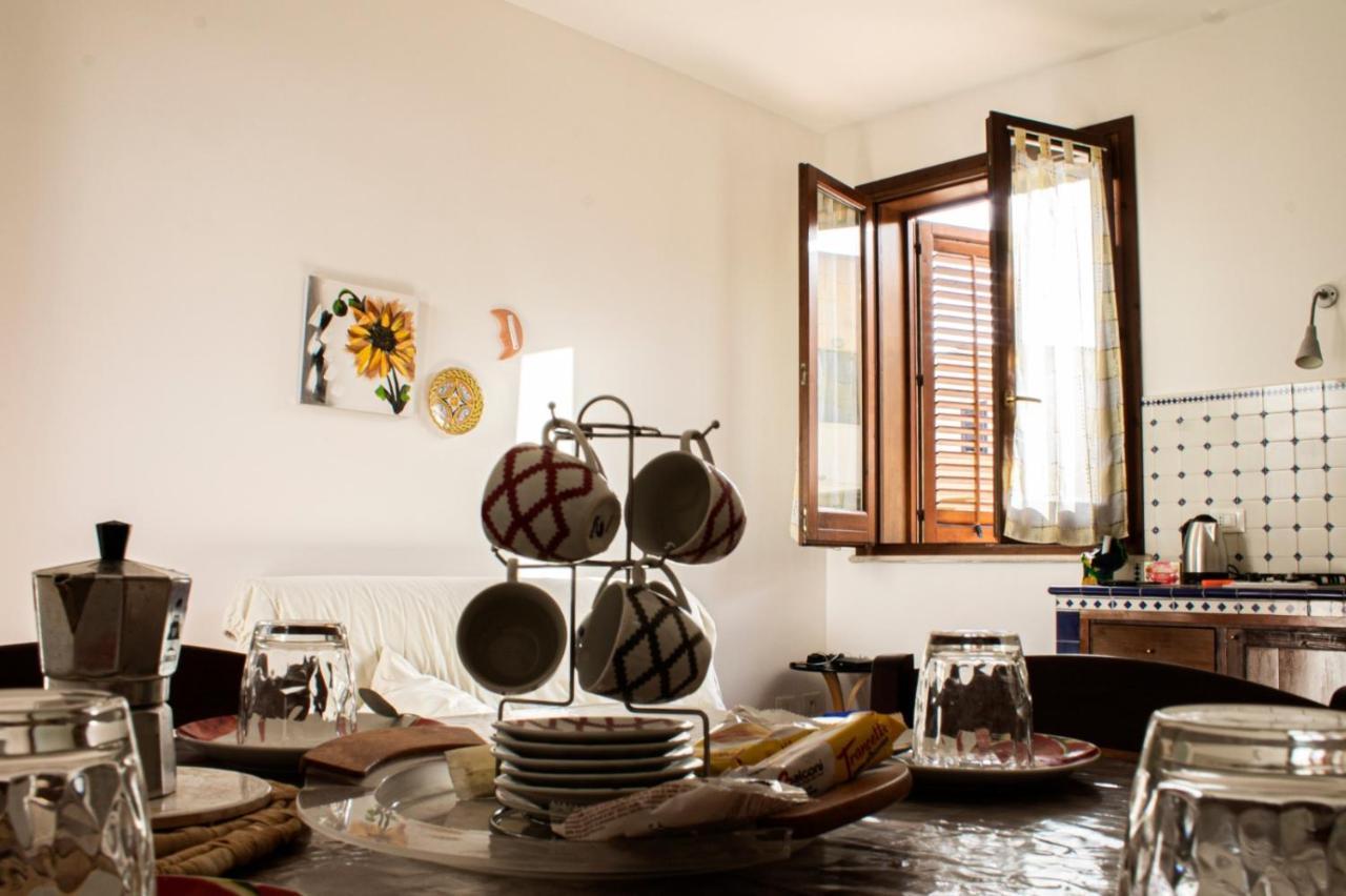 Villa Casa Vacanze Di Anna E Selene Favignana Exterior foto